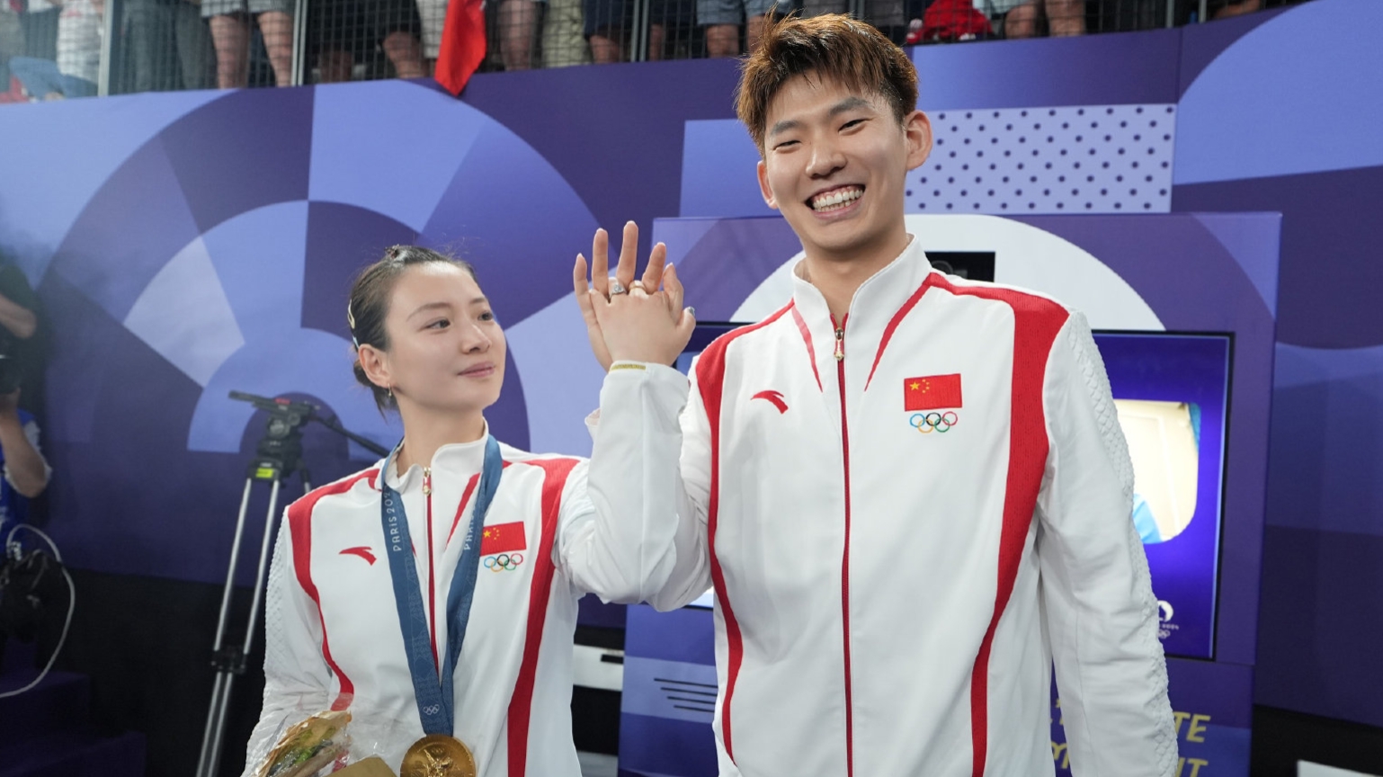 开云体育登录-羽毛球选手冷静应战夺得混双金牌