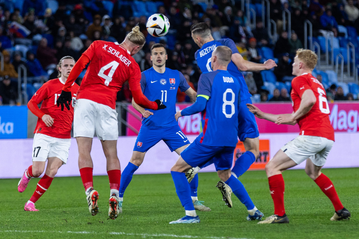 开云体育中国-精英球员对决，场上激战不断精彩绝伦的简单介绍