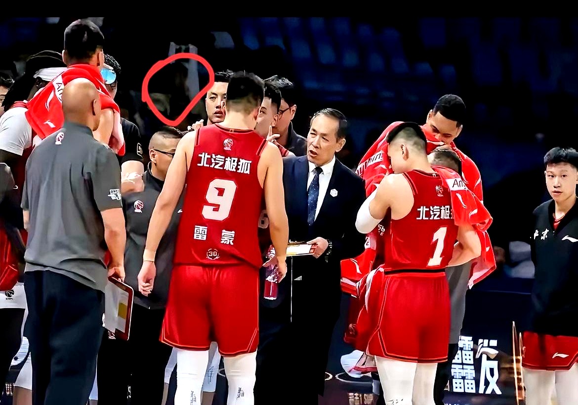 北京队遭遇惨败,广东队硬战获胜 北京队遭遇惨败,广东队硬战获胜