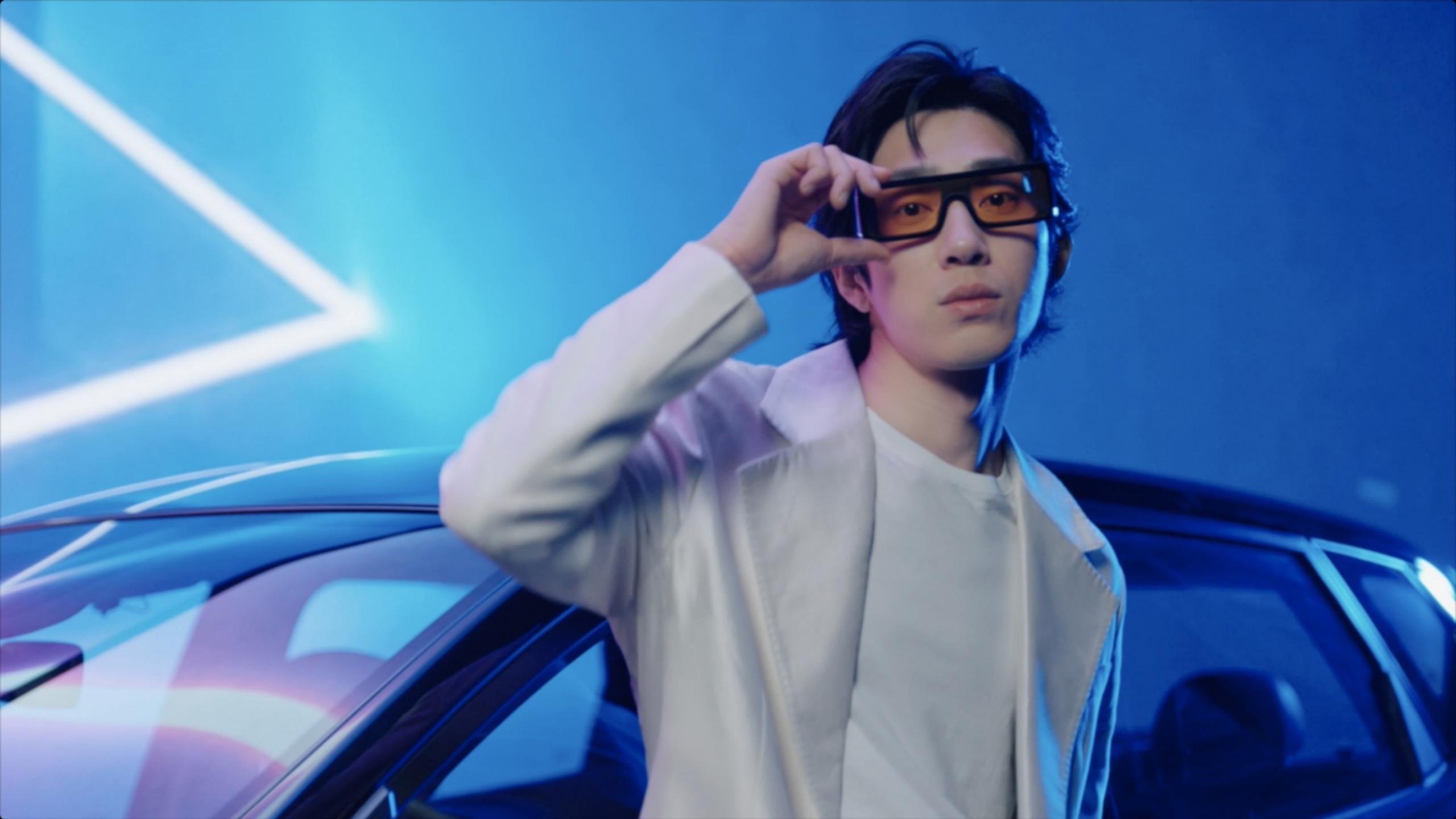 当哨声从明尼苏达划向伦敦，体育之夜，意外的双生花