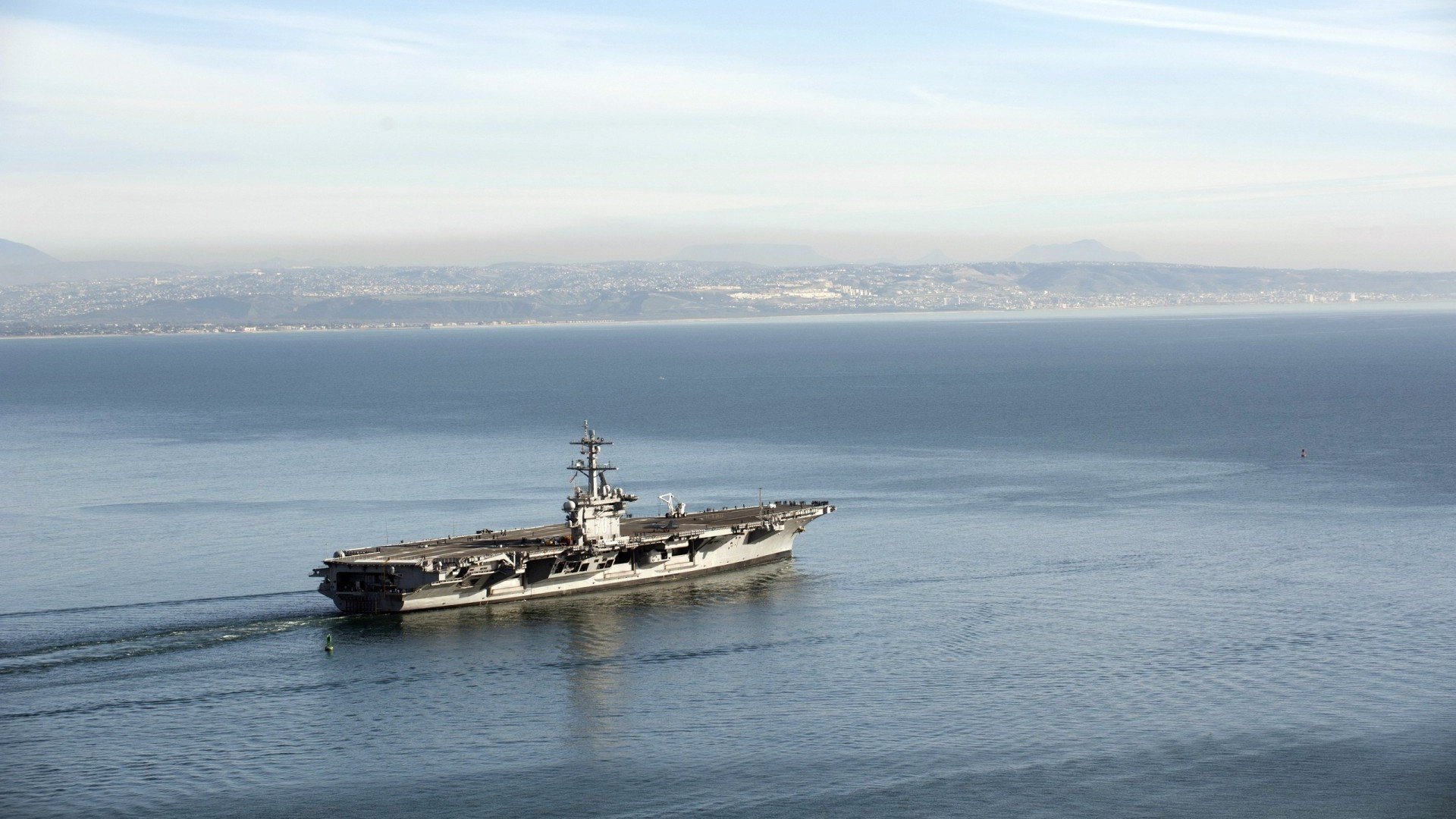 神谕的两面,从雅典卫城到伊蒂哈德,宿命与个体的角力