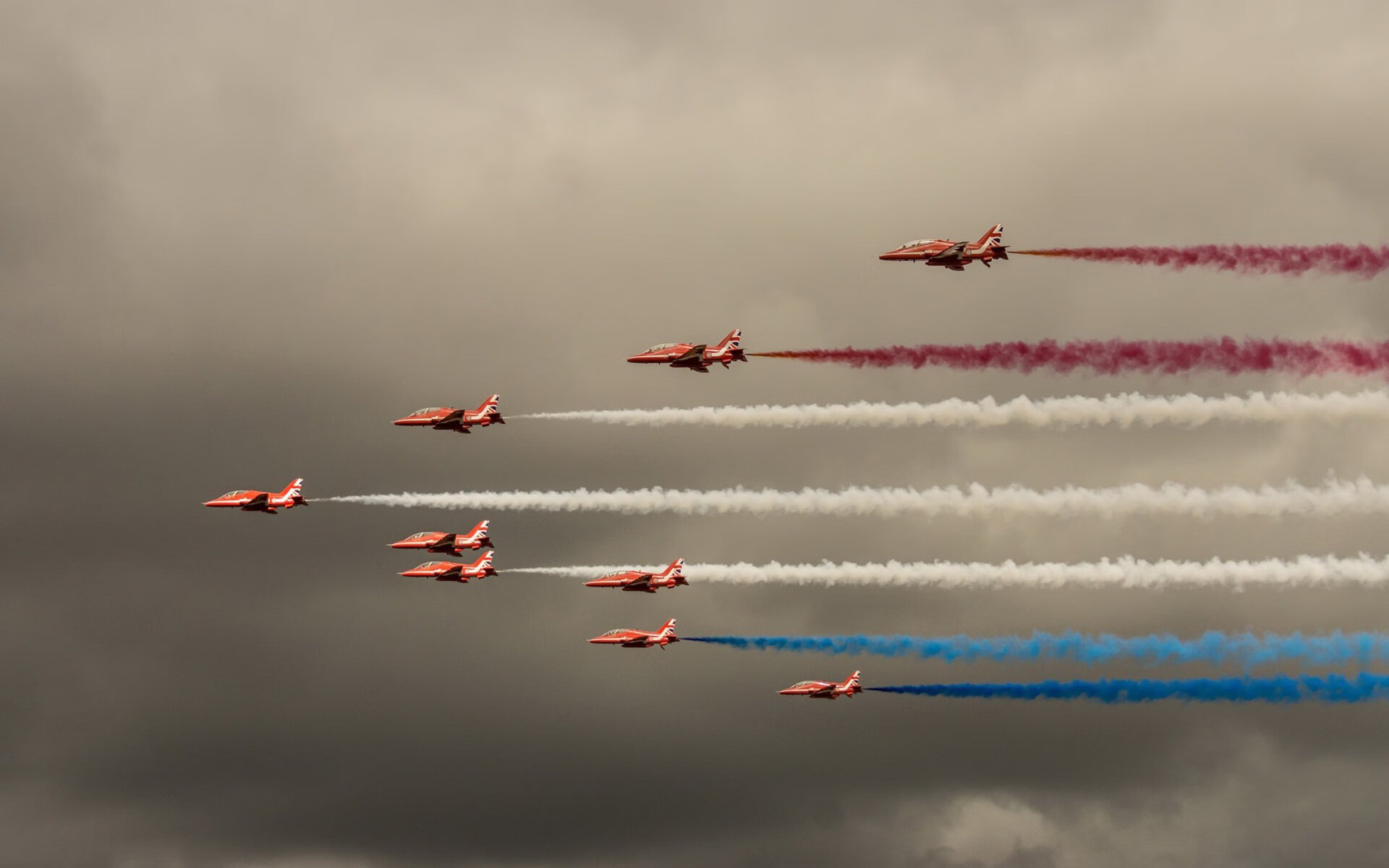 开云体育APP下载-命运棋盘上的终局之战，当德甲王座悬念撞破北岸花园的连败魔咒
